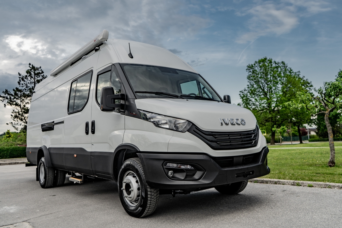 Iveco | Mobile Library Van - image 1